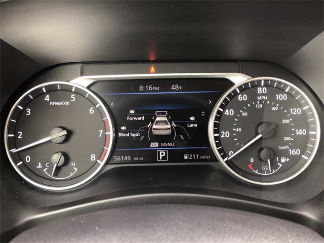 Nissan Sentra Vehicle Full-screen Gallery Image 13