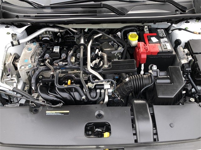 Nissan Sentra Vehicle Full-screen Gallery Image 18