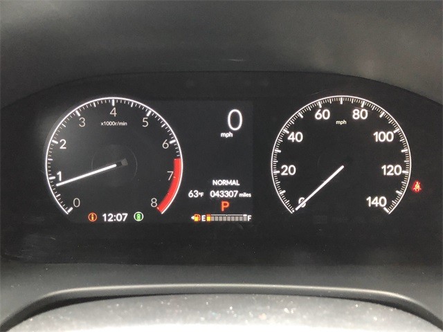 Honda CR-V Vehicle Full-screen Gallery Image 13