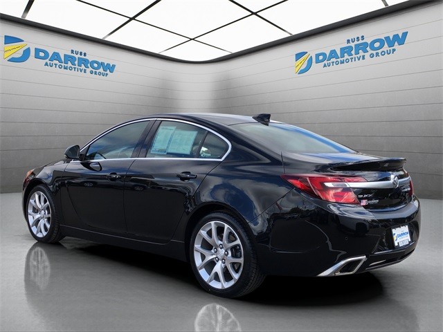 Buick Regal Vehicle Full-screen Gallery Image 03