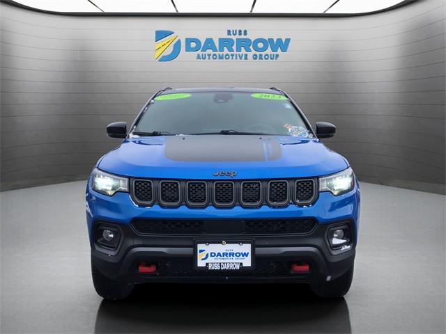 Jeep Compass Vehicle Full-screen Gallery Image 8