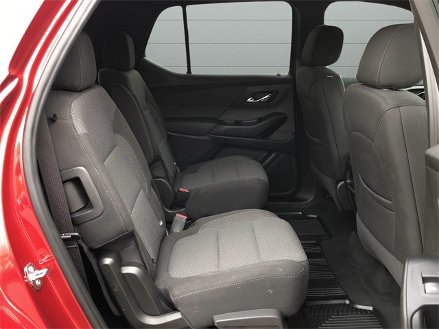 Chevrolet Traverse Vehicle Full-screen Gallery Image 14
