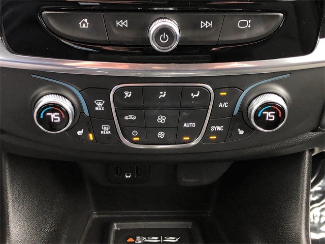 Chevrolet Traverse Vehicle Full-screen Gallery Image 26