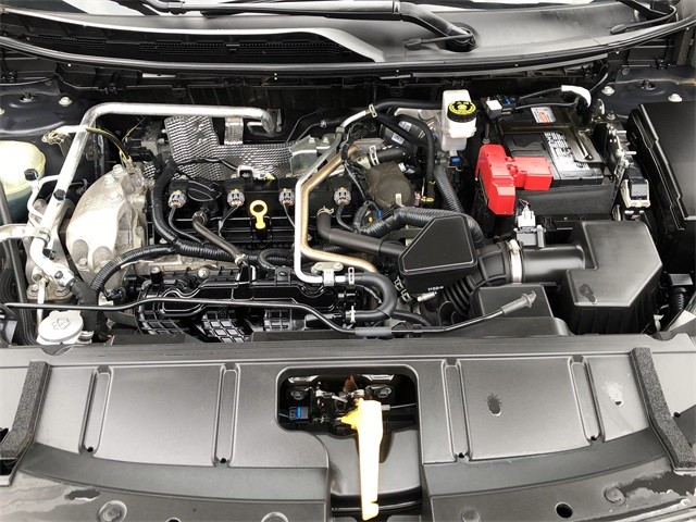 Nissan Rogue Vehicle Full-screen Gallery Image 19