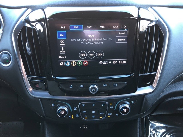 Chevrolet Traverse Vehicle Full-screen Gallery Image 22