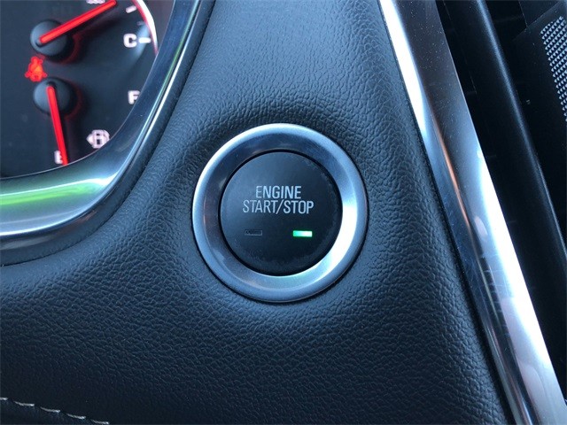 Chevrolet Traverse Vehicle Full-screen Gallery Image 25