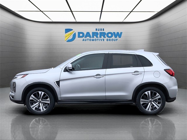 Mitsubishi Outlander Sport Vehicle Full-screen Gallery Image 2