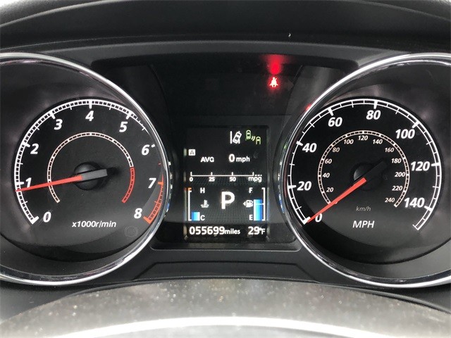 Mitsubishi Outlander Sport Vehicle Full-screen Gallery Image 13