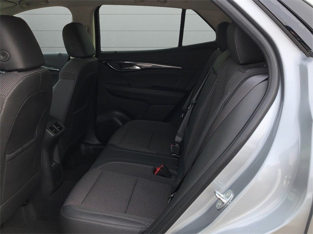 Buick Envision Vehicle Full-screen Gallery Image 16