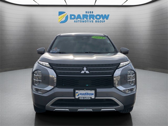 Mitsubishi Outlander Vehicle Full-screen Gallery Image 8