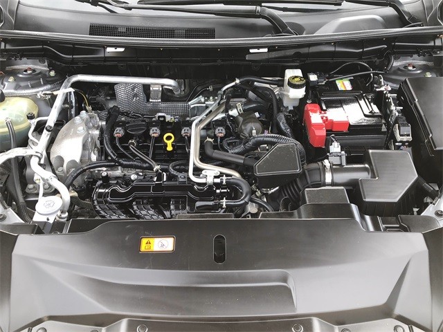 Mitsubishi Outlander Vehicle Full-screen Gallery Image 18