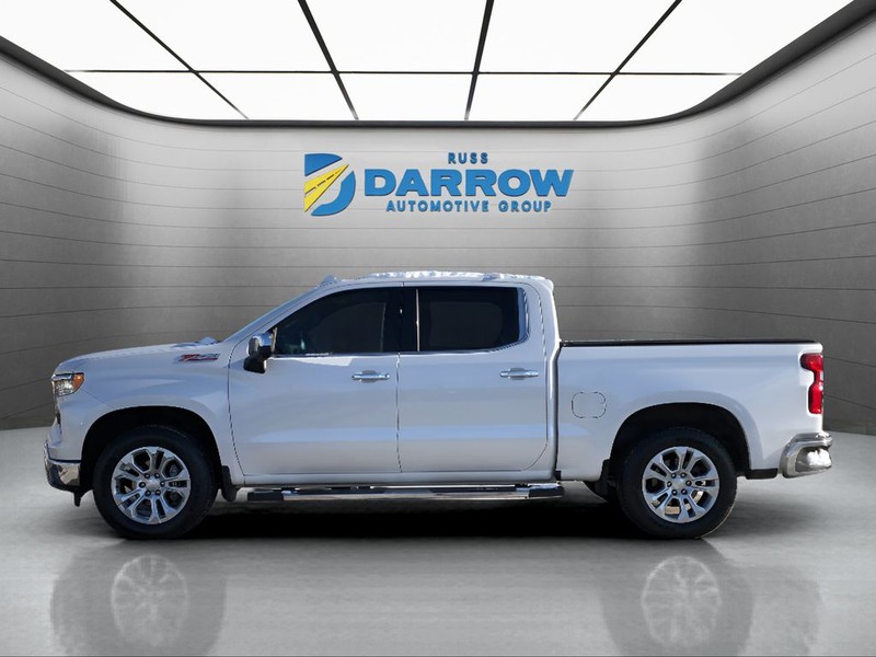 Chevrolet Silverado 1500 Vehicle Full-screen Gallery Image 2