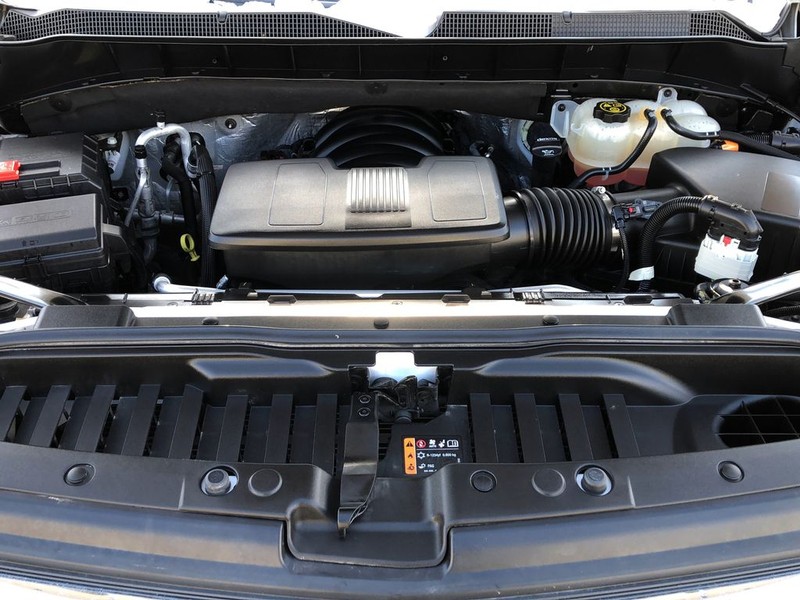 Chevrolet Silverado 1500 Vehicle Full-screen Gallery Image 20