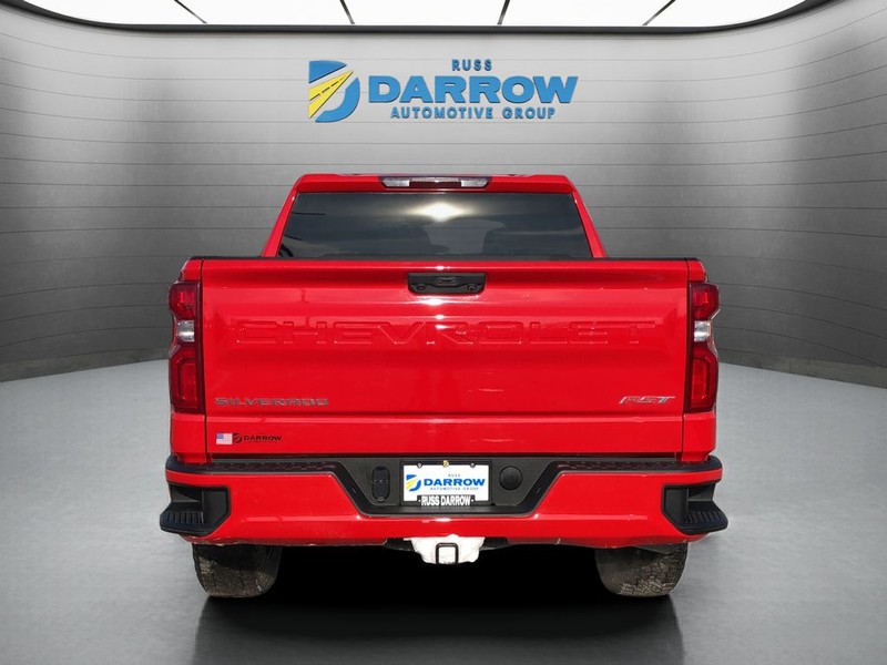 Chevrolet Silverado 1500 Vehicle Full-screen Gallery Image 4