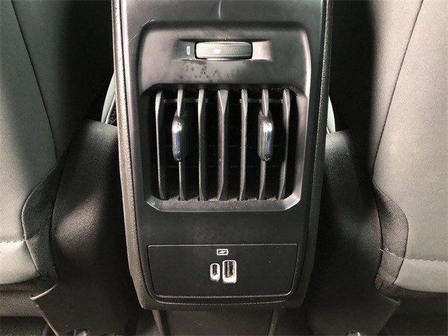 Dodge Hornet Vehicle Full-screen Gallery Image 17