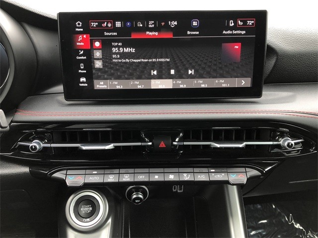 Dodge Hornet Vehicle Full-screen Gallery Image 21