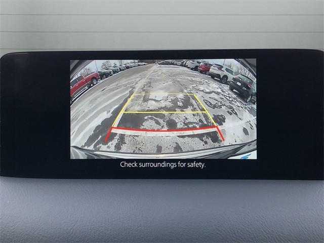 Mazda CX-5 Vehicle Full-screen Gallery Image 23