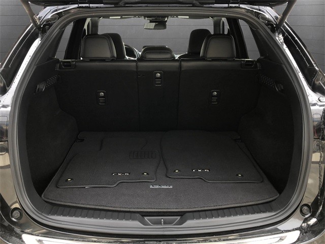 Mazda CX-5 Vehicle Full-screen Gallery Image 27