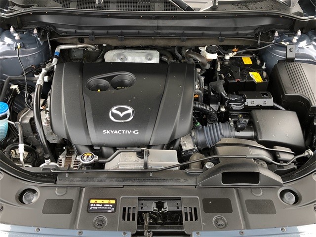 Mazda CX-5 Vehicle Full-screen Gallery Image 19