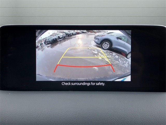 Mazda CX-5 Vehicle Full-screen Gallery Image 23