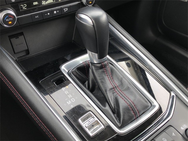 Mazda CX-5 Vehicle Full-screen Gallery Image 25