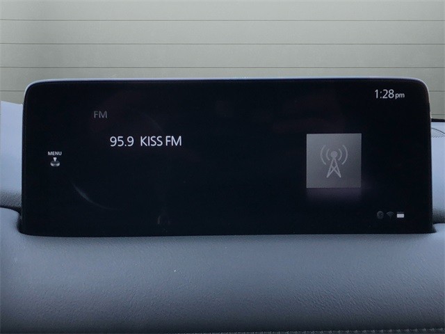 Mazda CX-5 Vehicle Full-screen Gallery Image 22