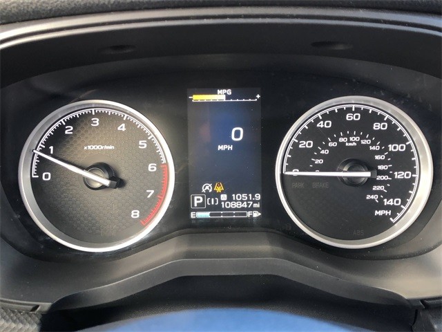 Subaru Forester Vehicle Full-screen Gallery Image 13