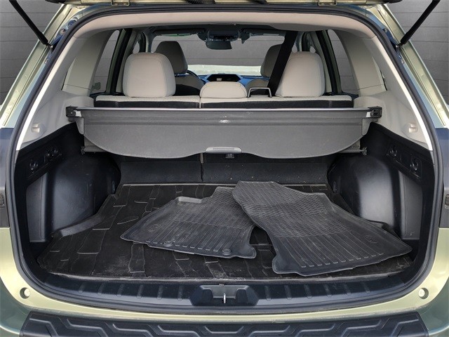 Subaru Forester Vehicle Full-screen Gallery Image 26