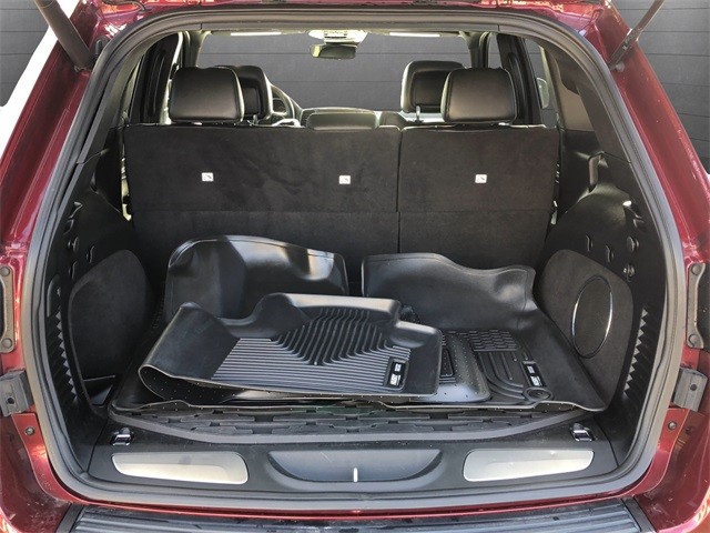 Jeep Grand Cherokee Vehicle Full-screen Gallery Image 28