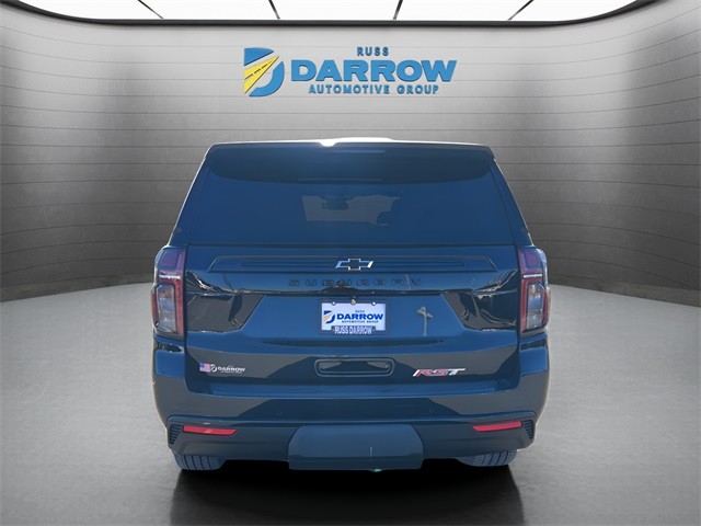 Chevrolet Suburban Vehicle Full-screen Gallery Image 04