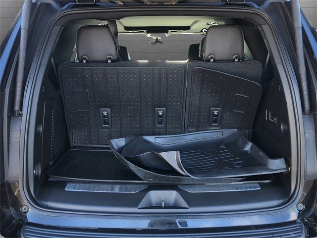 Chevrolet Tahoe Vehicle Full-screen Gallery Image 28