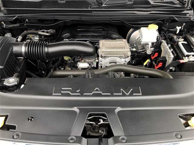 Ram 1500 Vehicle Full-screen Gallery Image 19