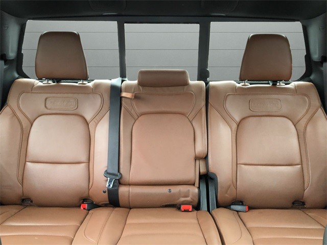 Ram 1500 Vehicle Full-screen Gallery Image 27