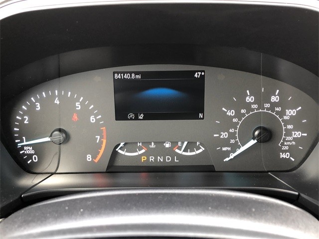 Ford Escape Vehicle Full-screen Gallery Image 13