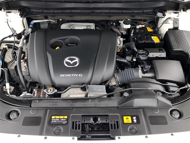 Mazda CX-5 Vehicle Full-screen Gallery Image 18