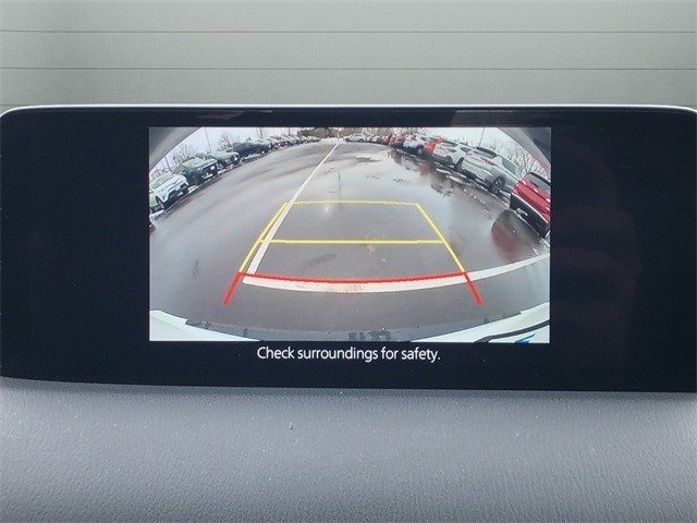 Mazda CX-5 Vehicle Full-screen Gallery Image 22