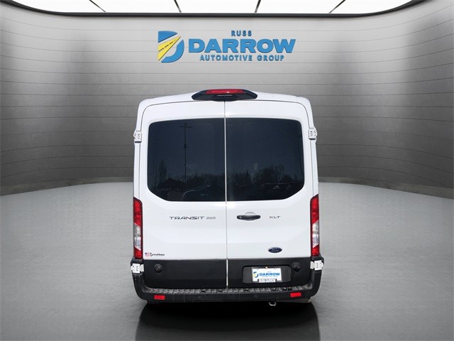 Ford Transit Passenger Wagon Vehicle Full-screen Gallery Image 4