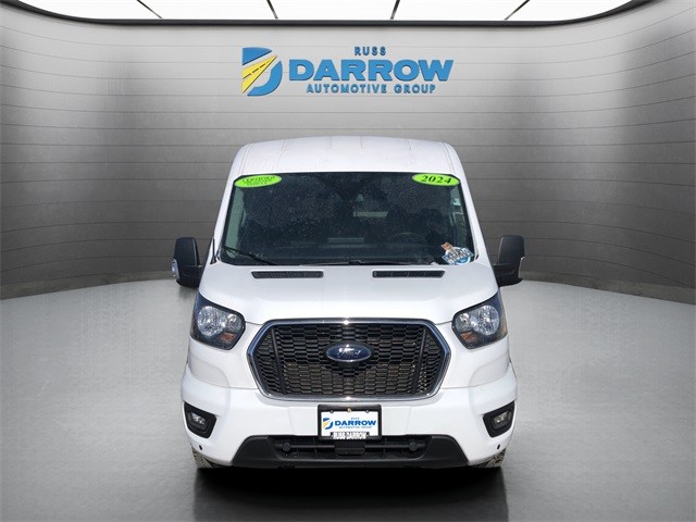 Ford Transit Passenger Wagon Vehicle Full-screen Gallery Image 8