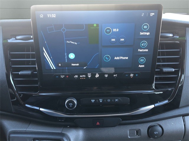 Ford Transit Passenger Wagon Vehicle Full-screen Gallery Image 18