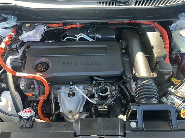 Honda CR-V Hybrid Vehicle Full-screen Gallery Image 16