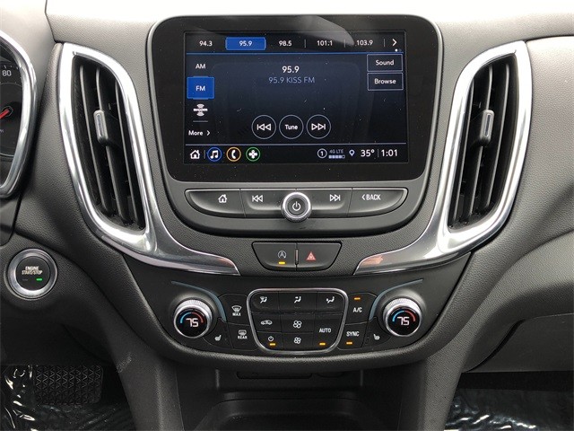 Chevrolet Equinox Vehicle Full-screen Gallery Image 21