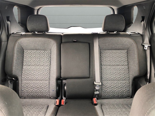 Chevrolet Equinox Vehicle Full-screen Gallery Image 29