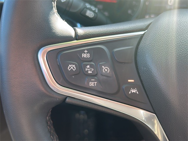 Chevrolet Equinox Vehicle Full-screen Gallery Image 15