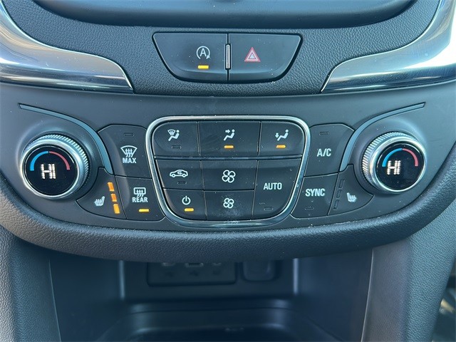 Chevrolet Equinox Vehicle Full-screen Gallery Image 19