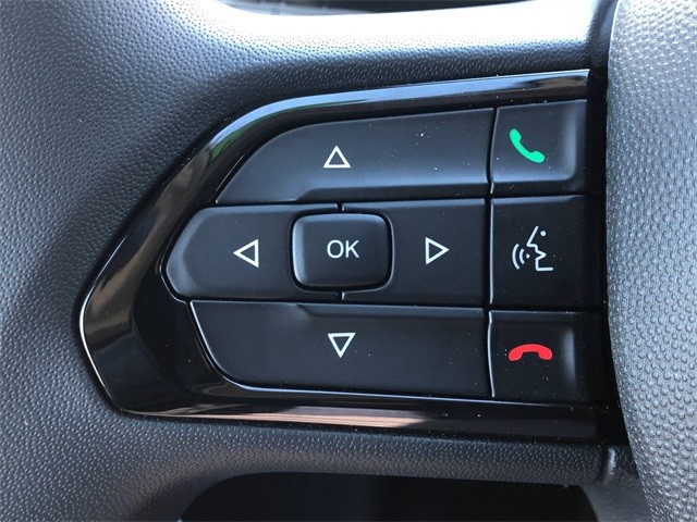 Ram ProMaster Cargo Van Vehicle Full-screen Gallery Image 9