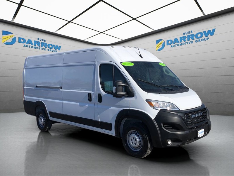 Ram ProMaster Cargo Van Vehicle Full-screen Gallery Image 7