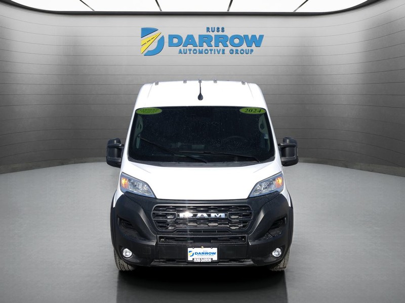 Ram ProMaster Cargo Van Vehicle Full-screen Gallery Image 8