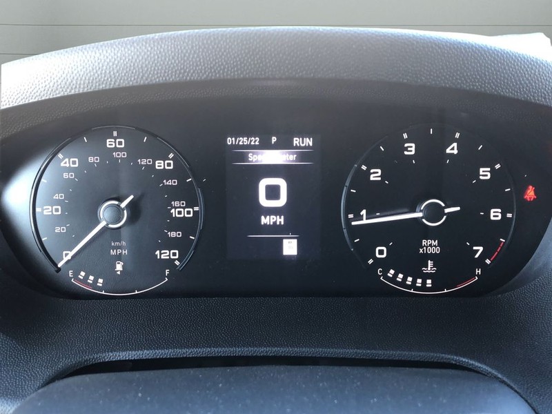 Ram ProMaster Cargo Van Vehicle Full-screen Gallery Image 13