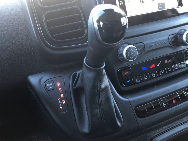 Ram ProMaster Cargo Van Vehicle Full-screen Gallery Image 21