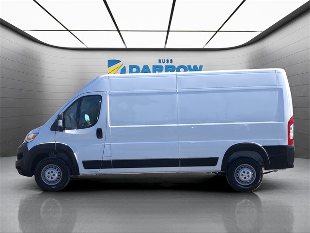 Ram ProMaster Cargo Van Vehicle Full-screen Gallery Image 2